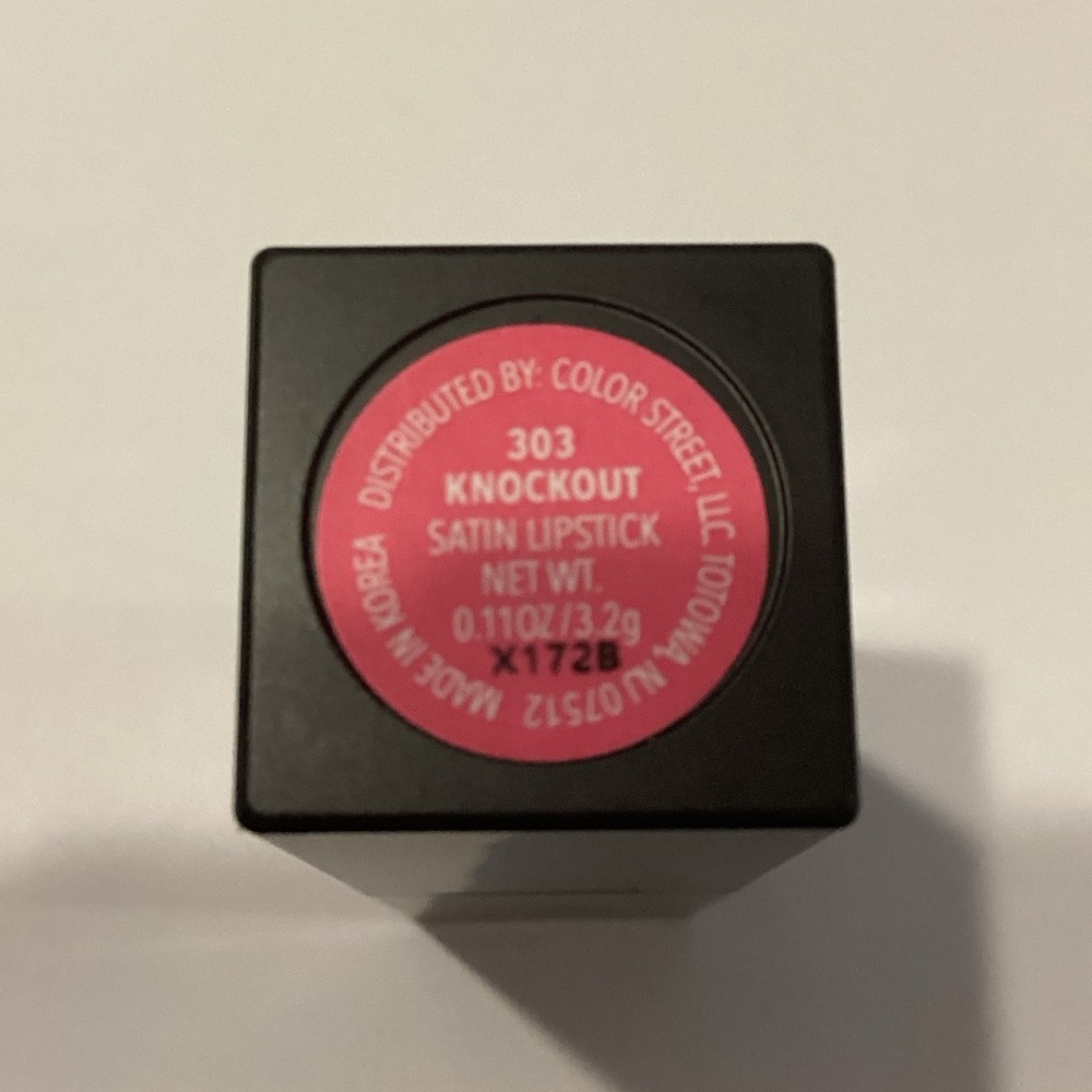 Knockout Satin Lipstick